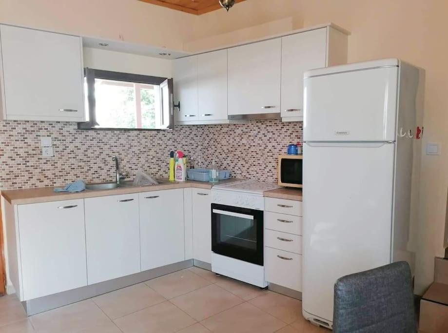 Angela'S Place - Stomio Residence Near The Sea Stomion  エクステリア 写真